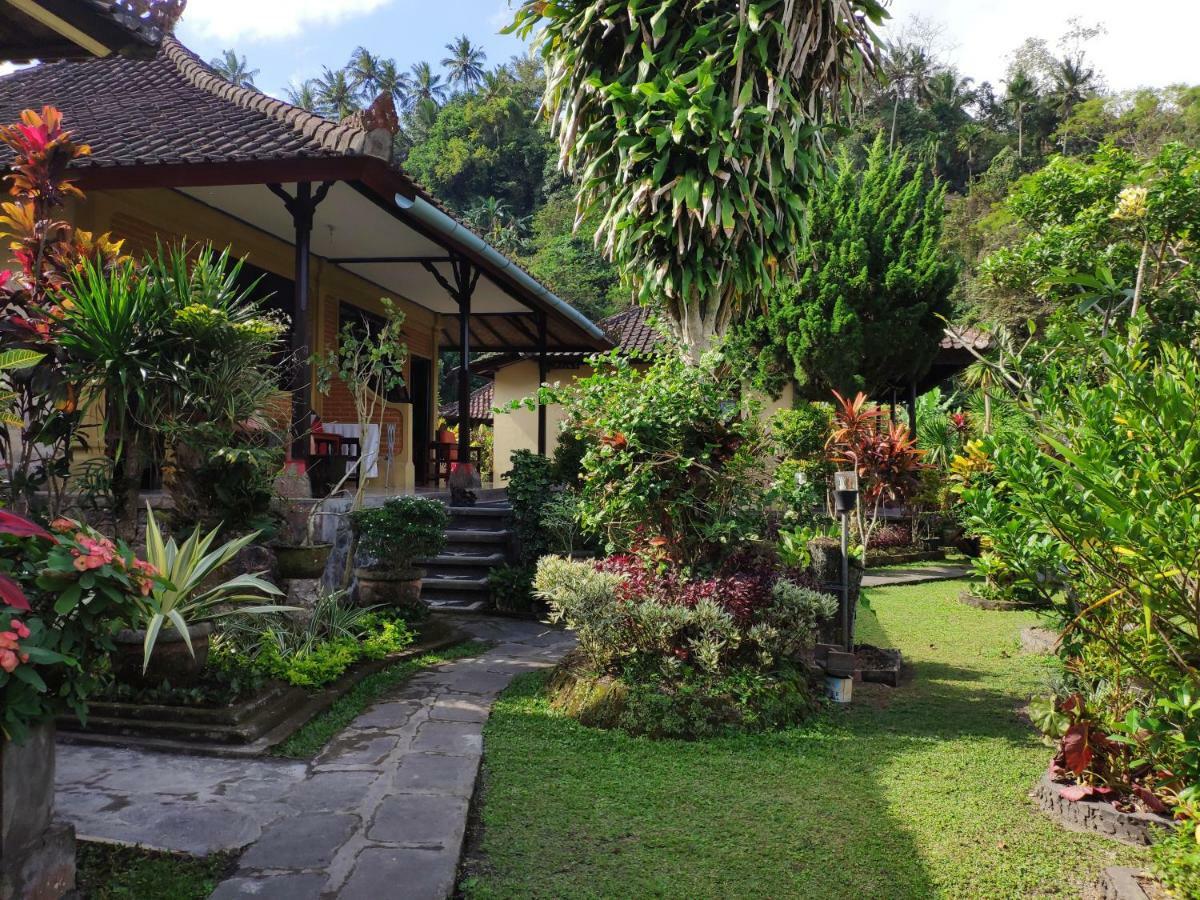 Rijasa Homestay Karangasem Eksteriør billede