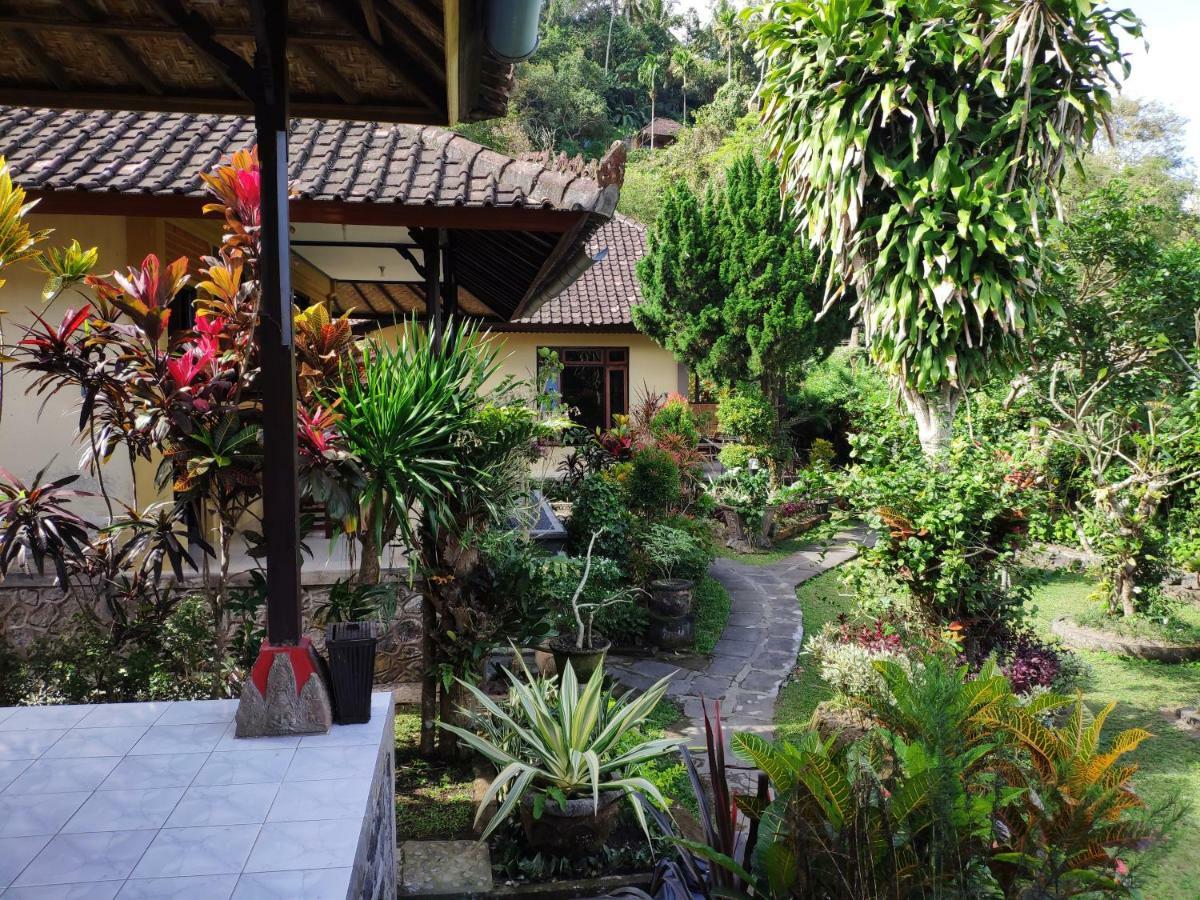 Rijasa Homestay Karangasem Eksteriør billede